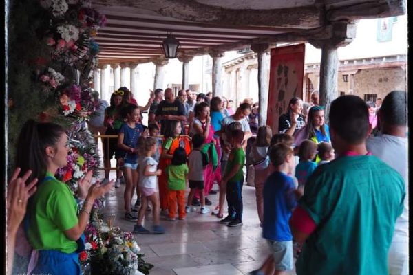 3. Ofrenda Floral