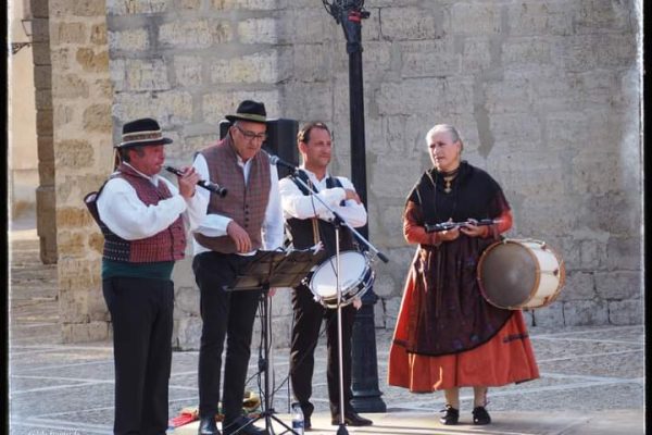 FESTIVAL DE DANZA Y PALOTEO