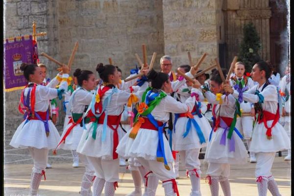 FESTIVAL DE DANZA Y PALOTEO