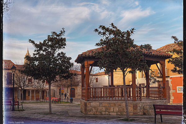 Plaza Don Francisco Martín Gromaz